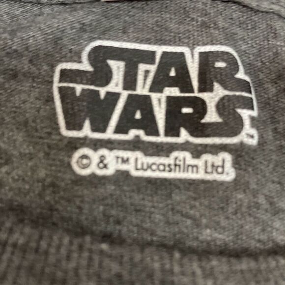 Star Wars The Mandalorian Officially Licensed T Shirt Mens size Medium - Picture 5 of 7